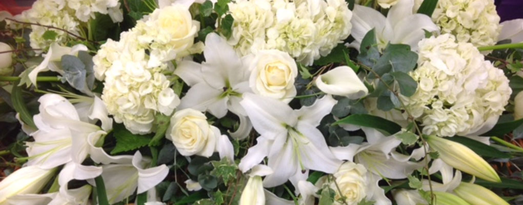 Wholesale bubble balloons online, uk Flowers by Danielle Florist Waltham Abbey 01992 768400